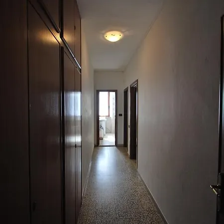 Limone Lejlighed Marina di Campo