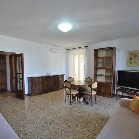 Limone - Centrale, Climatizzato E Vicino Al Mare Appartement Marina di Campo